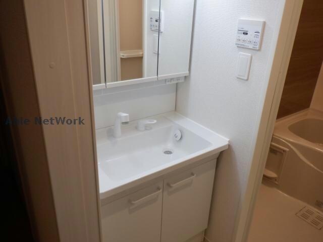 物件内観写真5　(同型モデル)