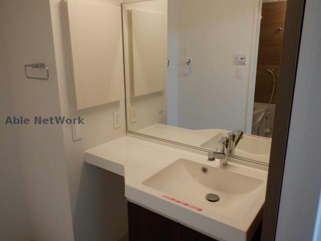 物件内観写真7　(同型モデル)