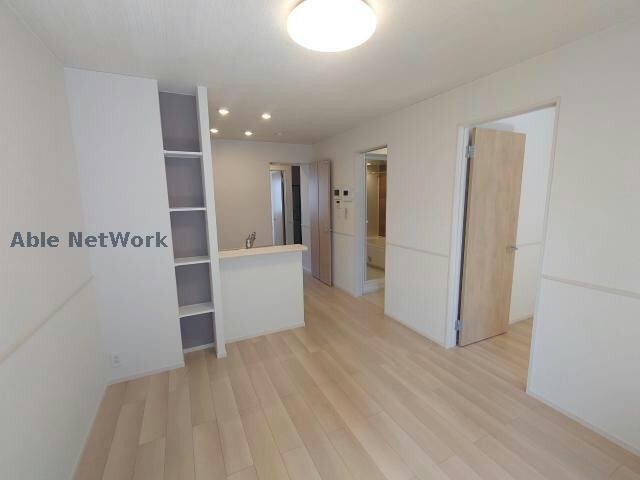 物件内観写真3　(同型モデル)