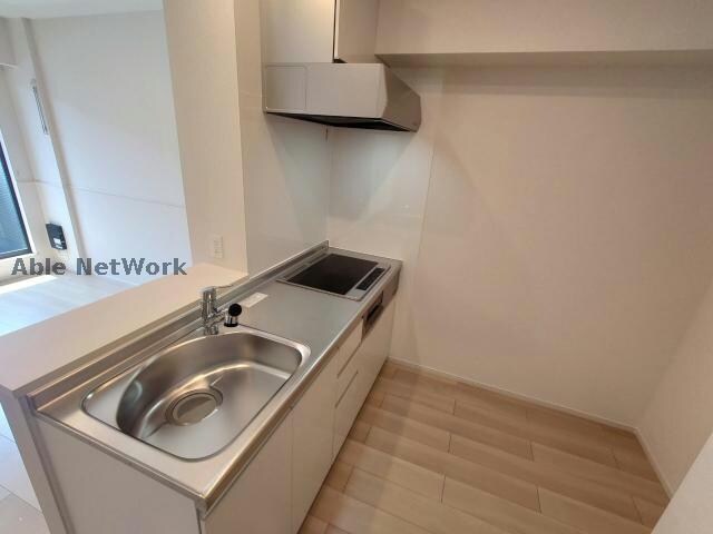 物件内観写真4　(同型モデル)