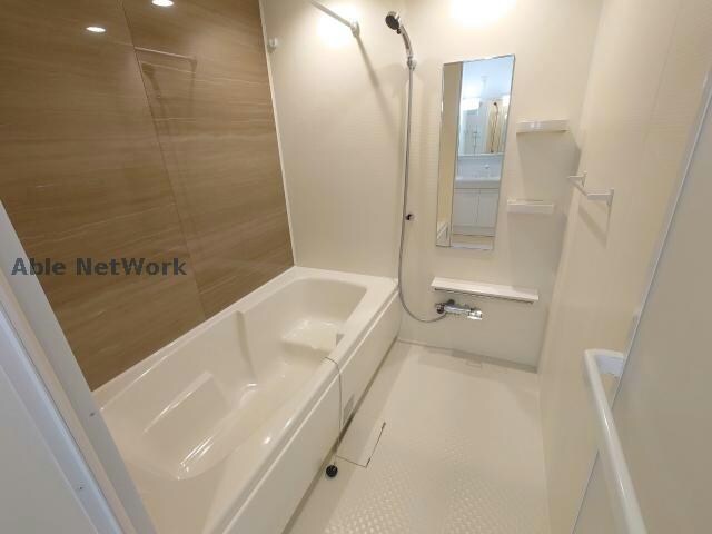 物件内観写真10　(同型モデル)