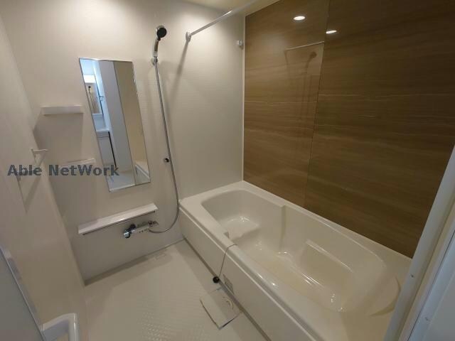 物件内観写真13　(同型モデル)