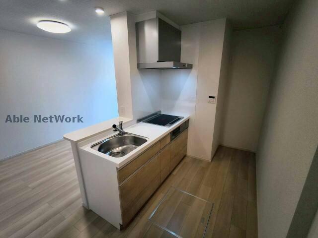 物件内観写真4　(同型モデル)