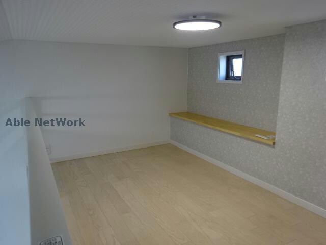 物件内観写真23　(ロフト上部)