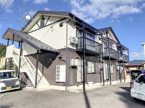 ジェネシスハイツ　ハンズ六番館外観写真