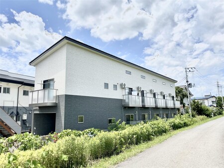 アリス横塚外観写真