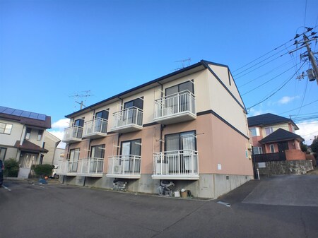 ロワールＡ外観写真