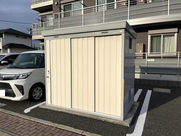 建物設備(ゴミ置き場)
