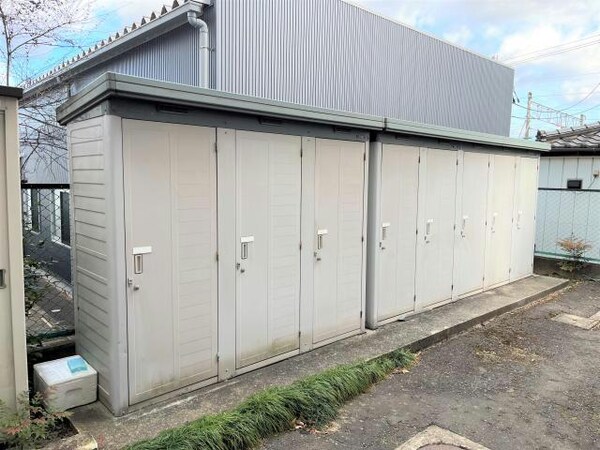建物設備(物置)