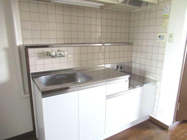 物件内観写真6　(（別部屋参照）)