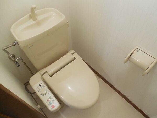トイレ(トイレ)