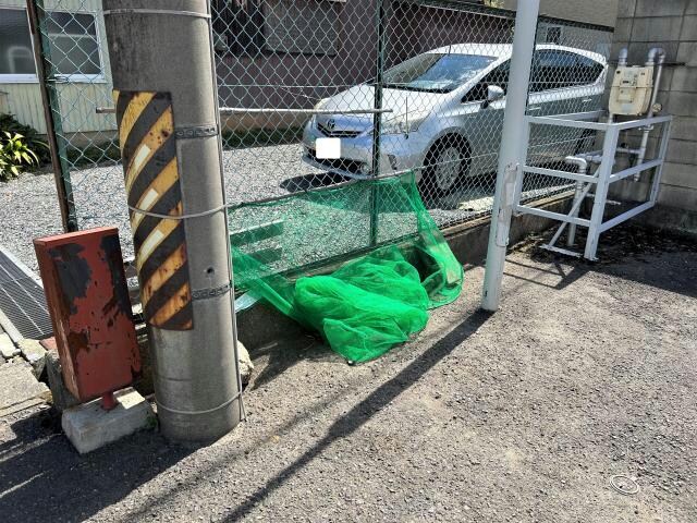 物件外観写真6　(敷地内ゴミ置き場)