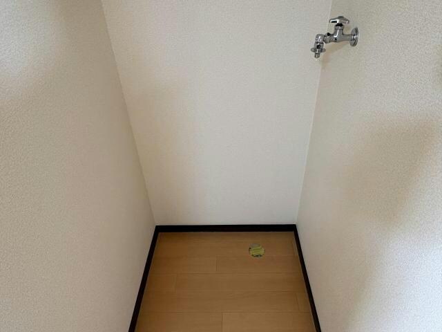 物件内観写真17　(室内洗濯機置き場)
