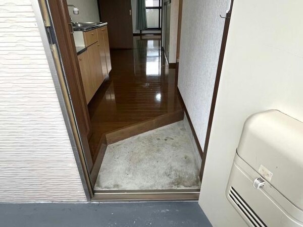 玄関回り
