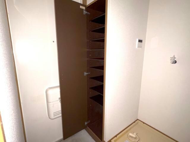 物件内観写真18　(シューズボックス)