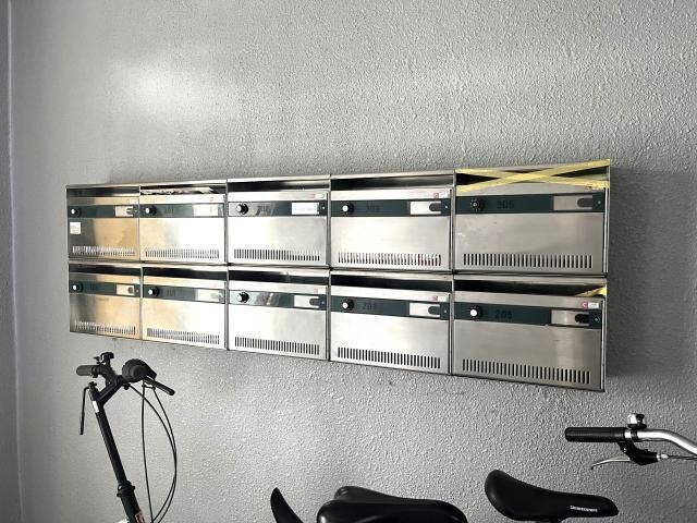 物件外観写真5　(集合ポスト)