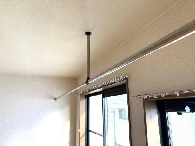 物件内観写真20　(室内物干し機)