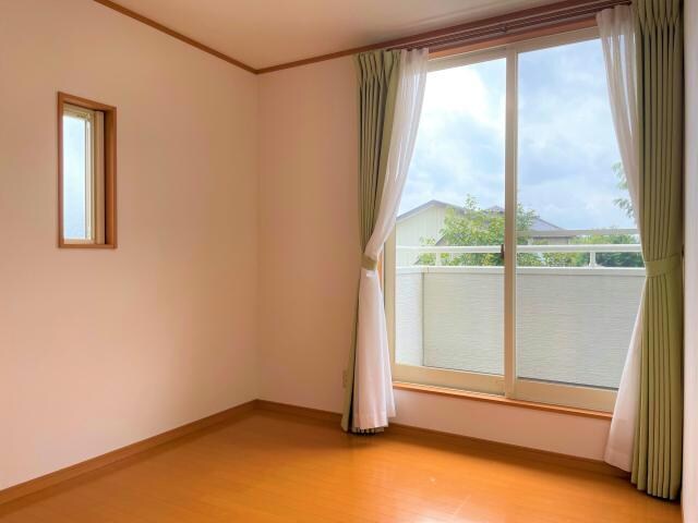 物件内観写真22　(2F南東洋室)