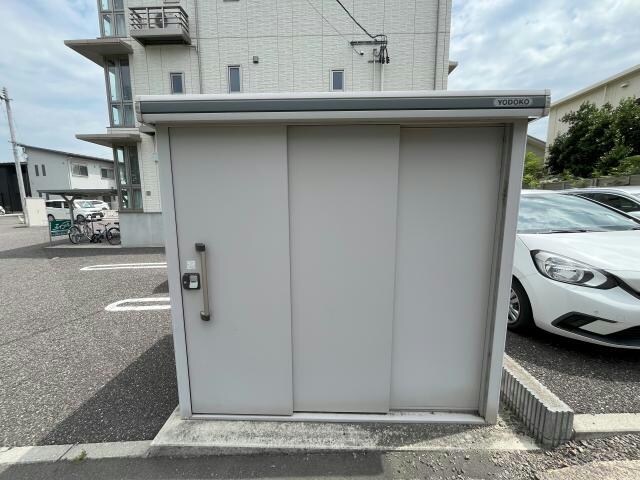 物件外観写真4　(ゴミステーション)