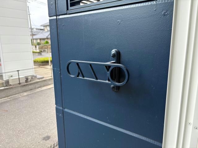 物件内観写真22　(室外物干し機)