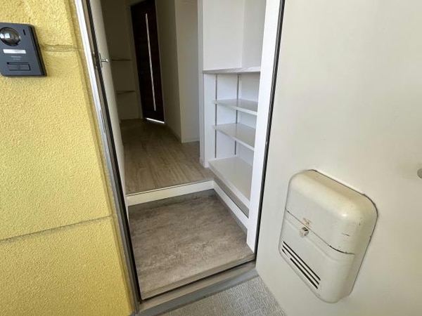 玄関回り