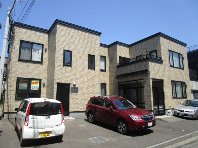 レファレンスの物件外観写真