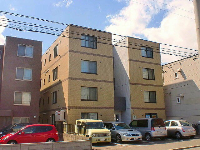 ガーデンコート壱番館の物件外観写真