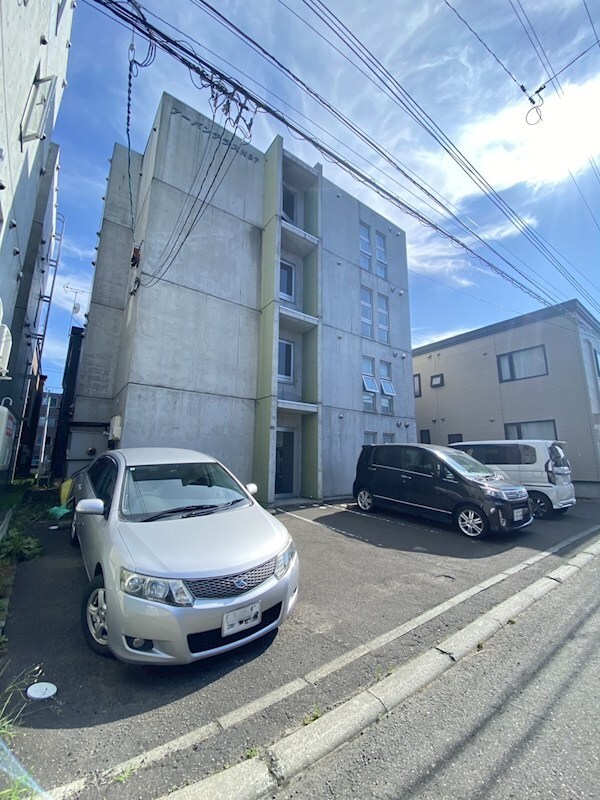 アーバンテラスＮ３７の物件外観写真