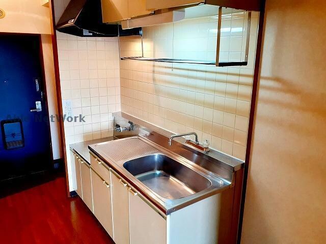 物件内観写真13　(※別室参考画像)