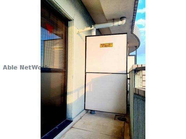 物件内観写真21　(※別室参考画像)