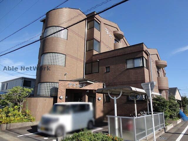 グランピアの物件外観写真