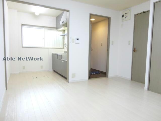 物件内観写真4　(※別室参考写真)