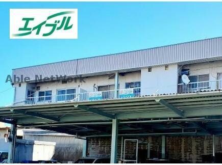 三機陸運アパートの物件外観写真