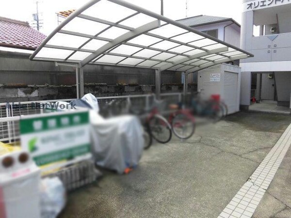 駐輪場