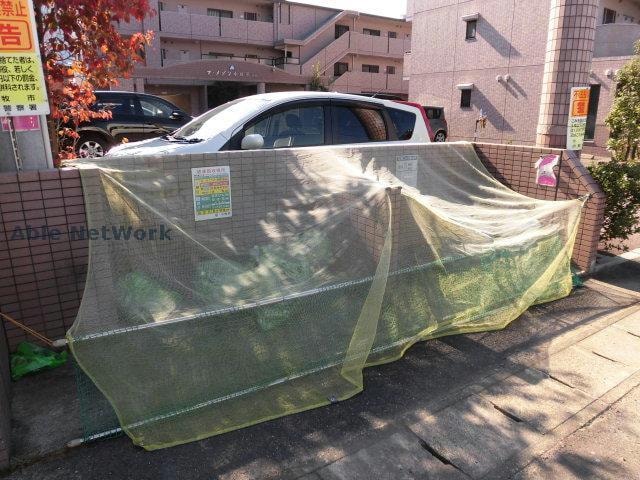 物件外観写真7　(ｺﾞﾐ捨て場)