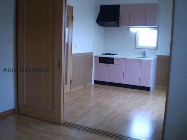 物件内観写真7　(※別室参考画像)