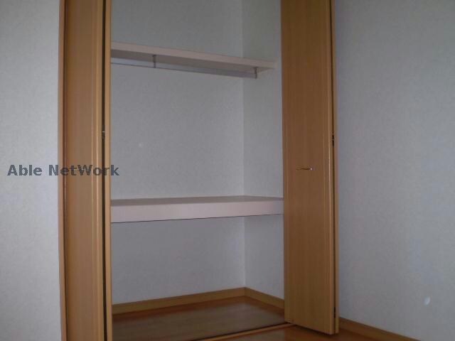 物件内観写真13　(※別室参考画像)