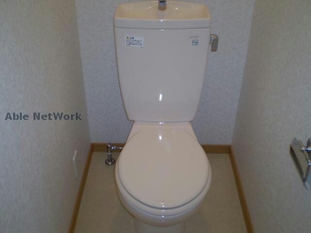 物件内観写真16　(※別室参考画像)