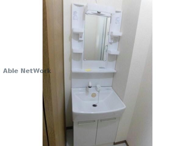 物件内観写真8　(※別室参考画像)