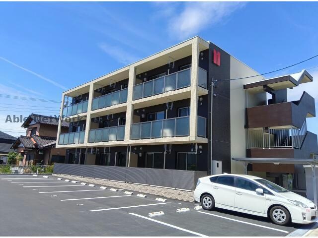 物件外観写真2　(※同タイプ参考写真)