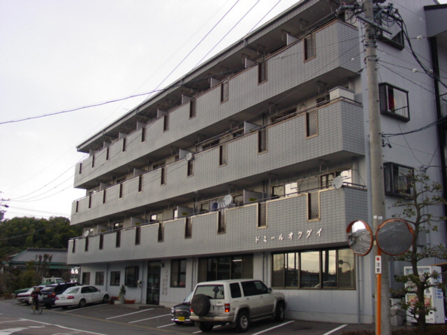 ドミール