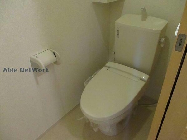 トイレ((同型タイプ))