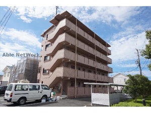 ルースヤハタ外観写真