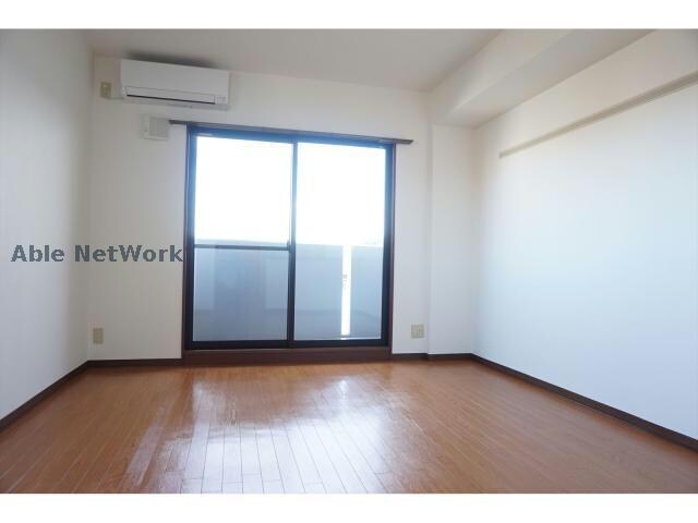 物件内観写真5　(同型タイプ)