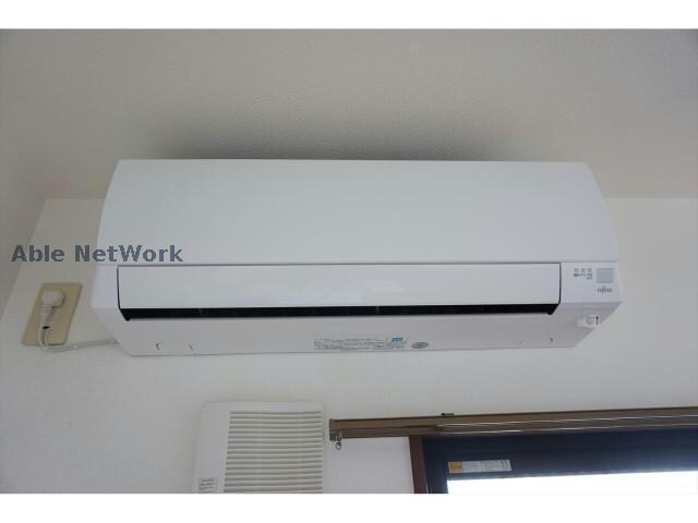 物件内観写真13　(同型タイプ)