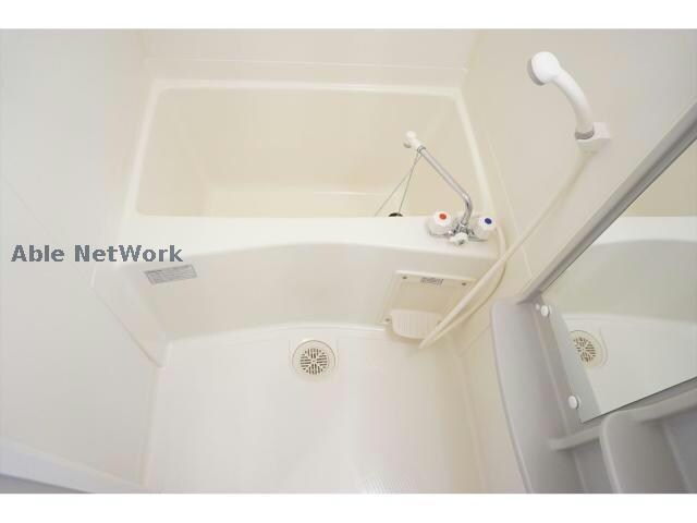 物件内観写真14　(同型タイプ)