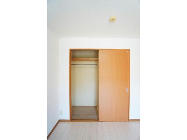 収納(写真は他の号室です)