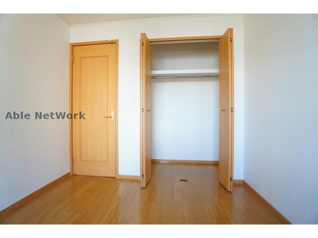 物件内観写真11　(（同型タイプ）)