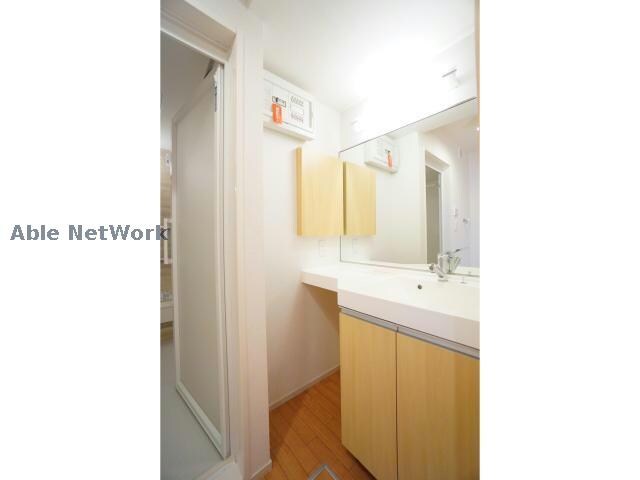 物件内観写真12　(同型タイプ)