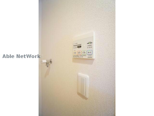 物件内観写真17　(同型タイプ)